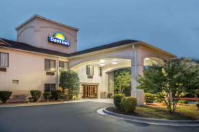  Days Inn by Wyndham Burlington East  Хо Ривер